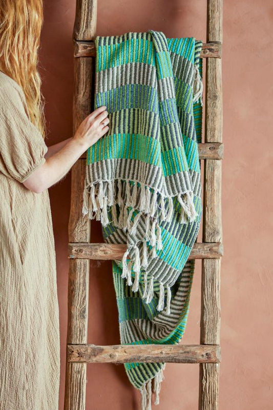 Isnel Throw Green