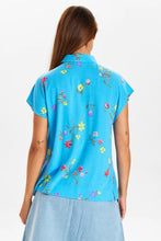 Load image into Gallery viewer, Sleeveless Shirt - Bonnie Blue